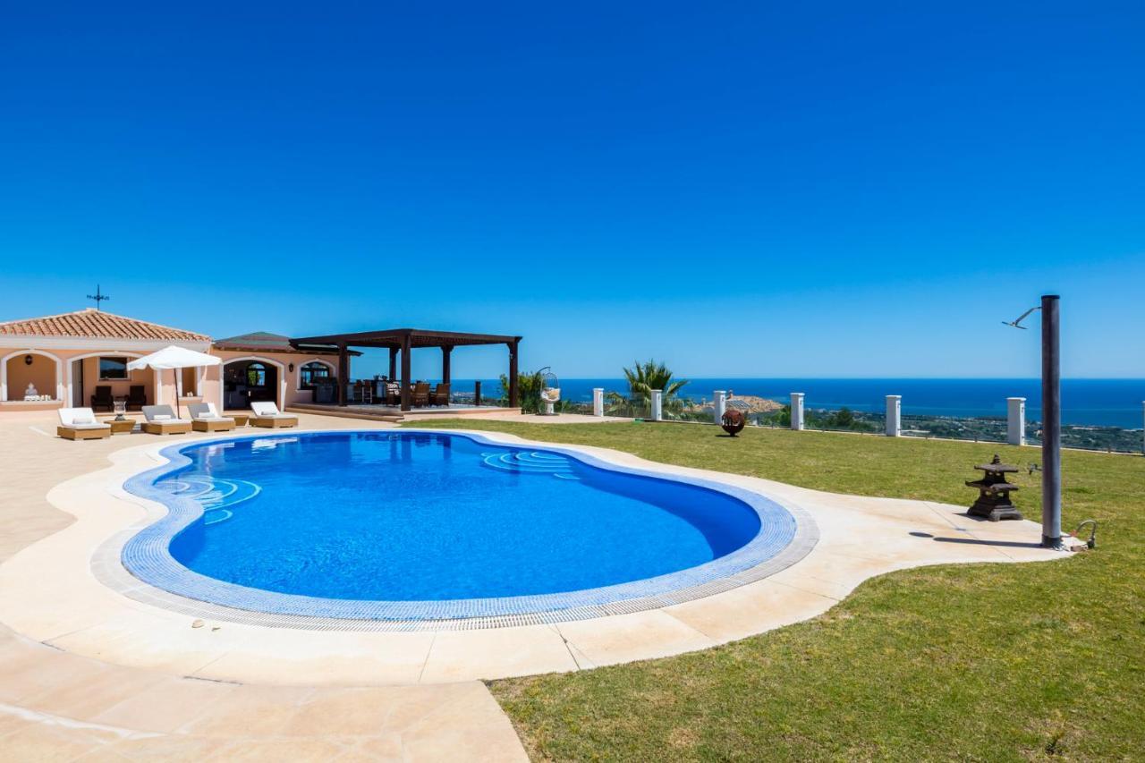 Villa Bellagio Estepona Esterno foto